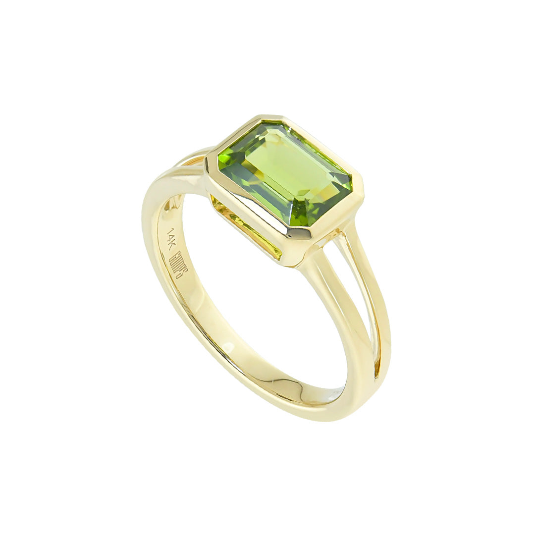 Gump's Signature Rectangular Peridot Ring
