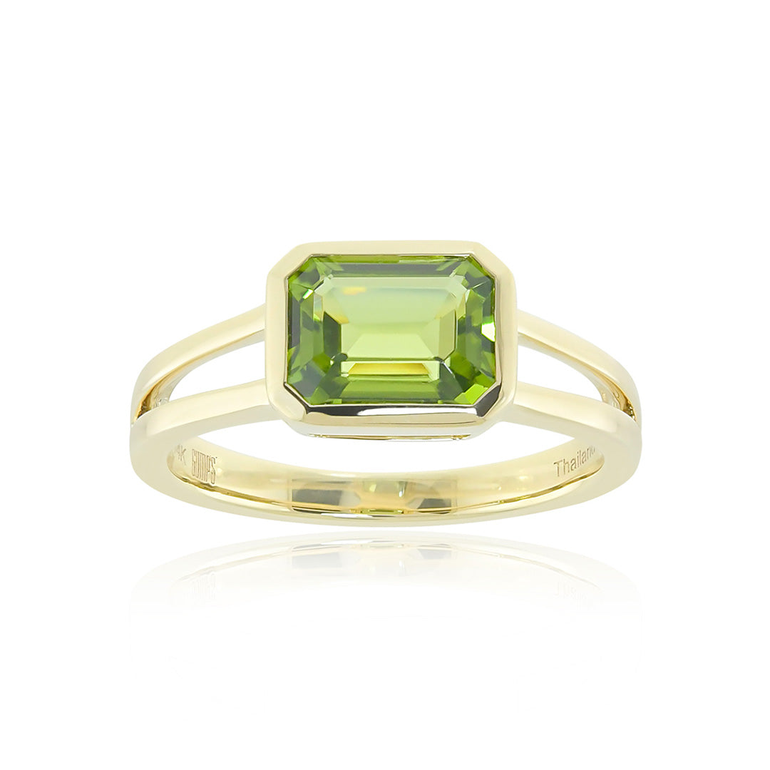 Rectangular Peridot Ring