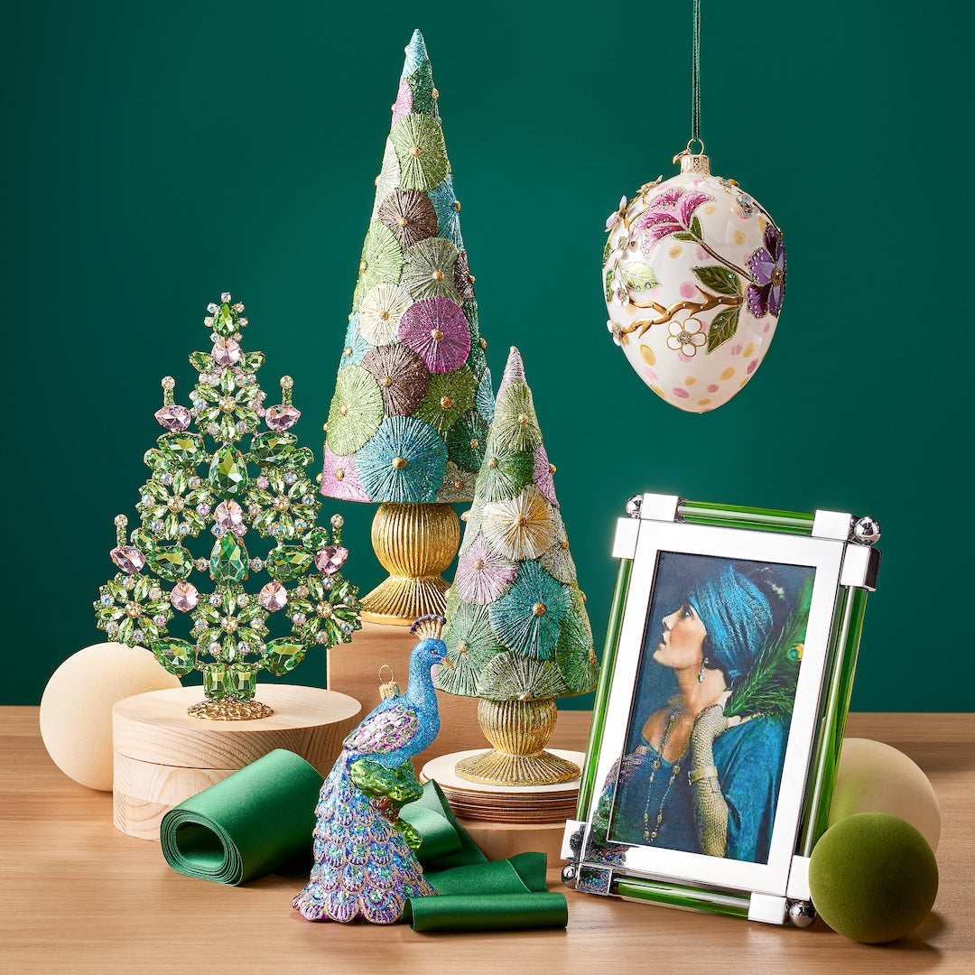 Heirloom Gift Ideas: Timeless Jewelry, Crystal & Porcelain Keepsakes for Life’s Milestone Moments