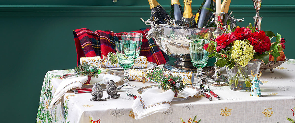 Setting Your Holiday Table: How to Create a Beautiful, Memorable Celebration
