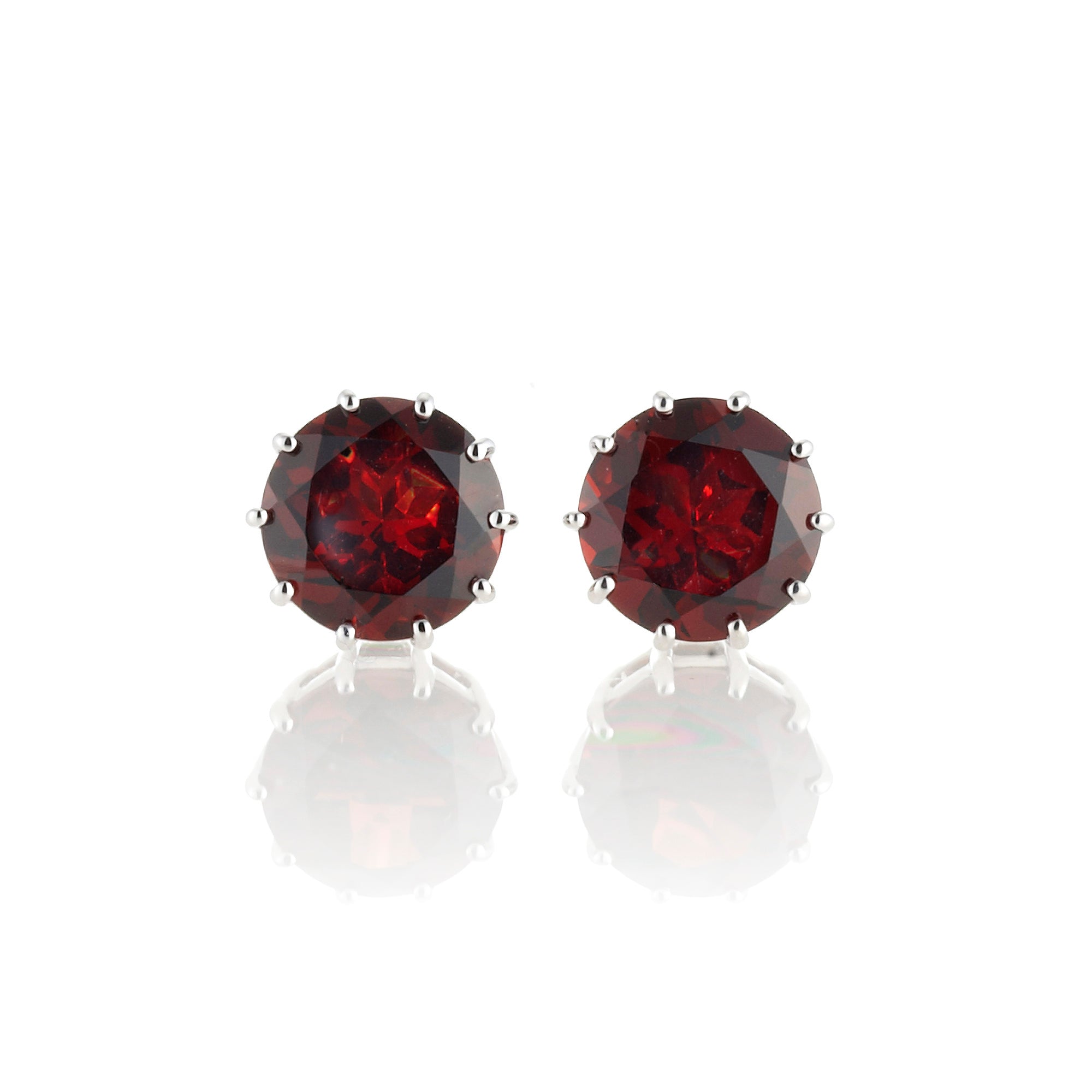 Gump's Signature Dottie Earrings in Garnet