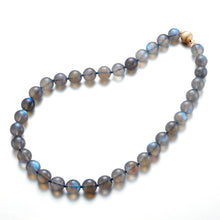 Gump's Signature Smooth Labradorite Necklace