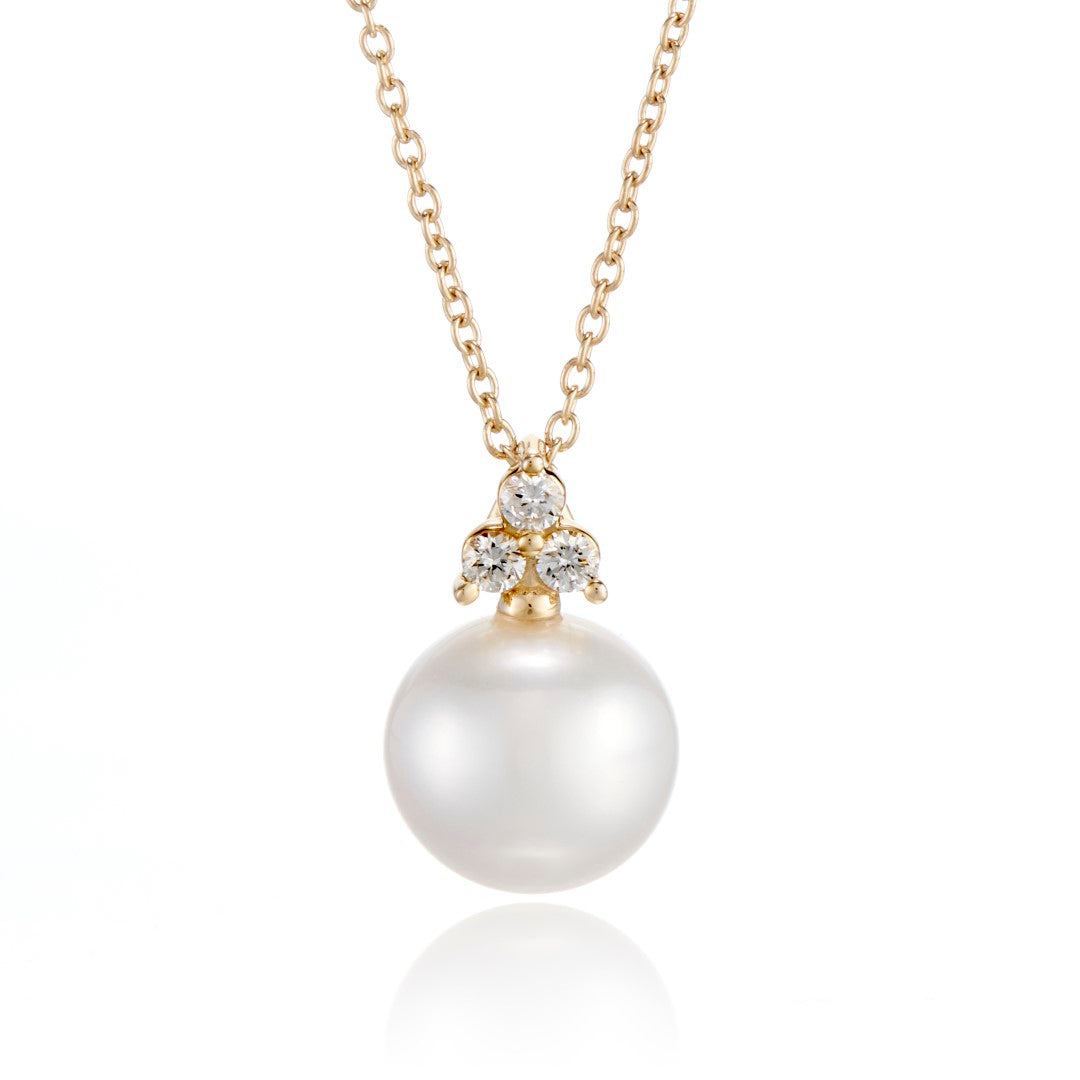 Gump's Signature Madison Pendant Necklace in Pearl & Diamonds