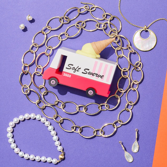 Mother-of-Pearl Circle Pendant Necklace